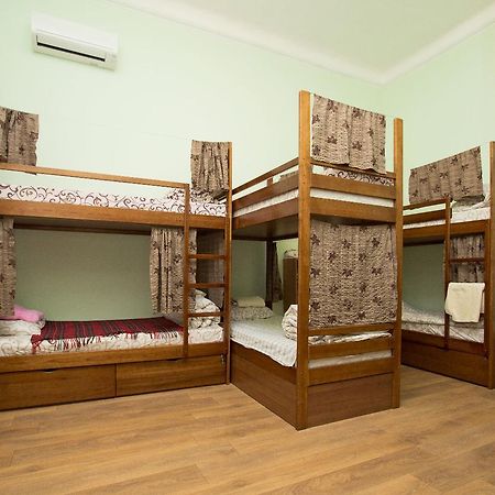 Hostel Centro Комнаты И Аппартаменты Odessa Exterior foto